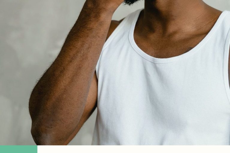 Boutons après rasage de la barbe : routine pour peau noire